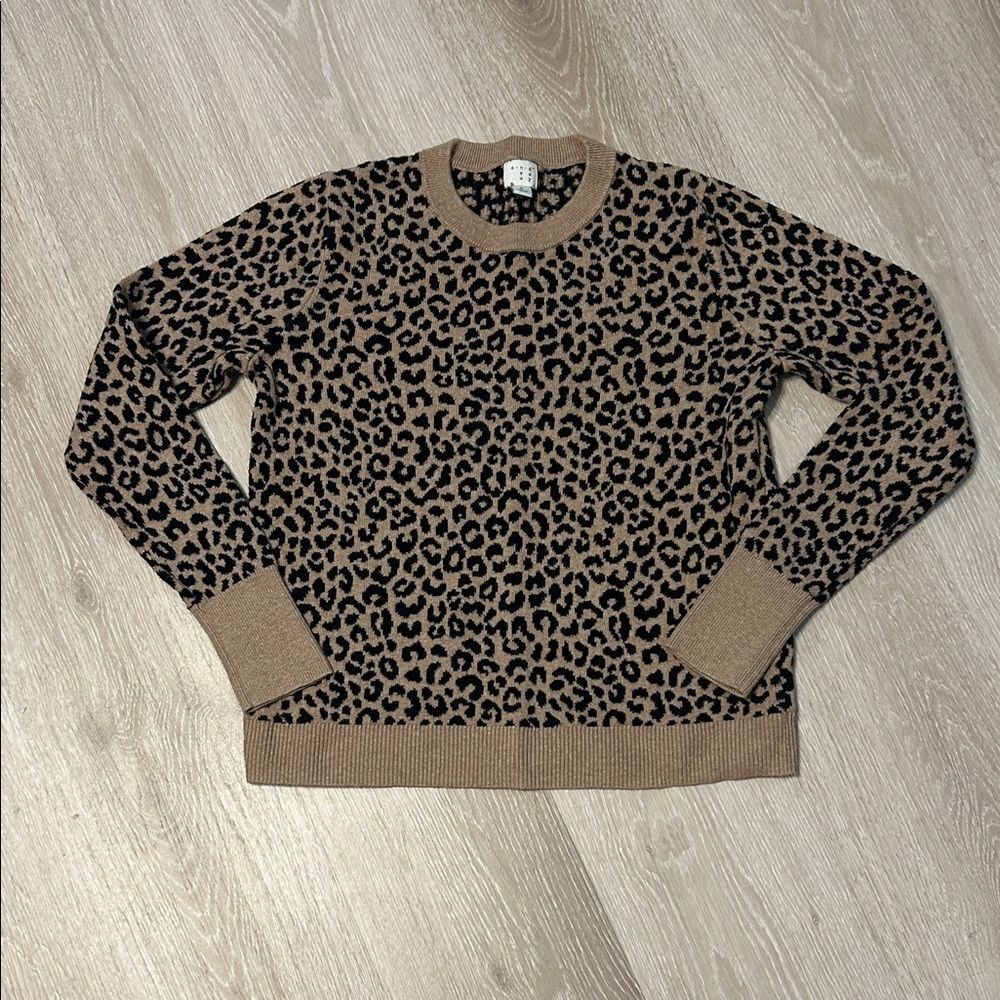 A New Day Leopard Print Sweater Sz Small